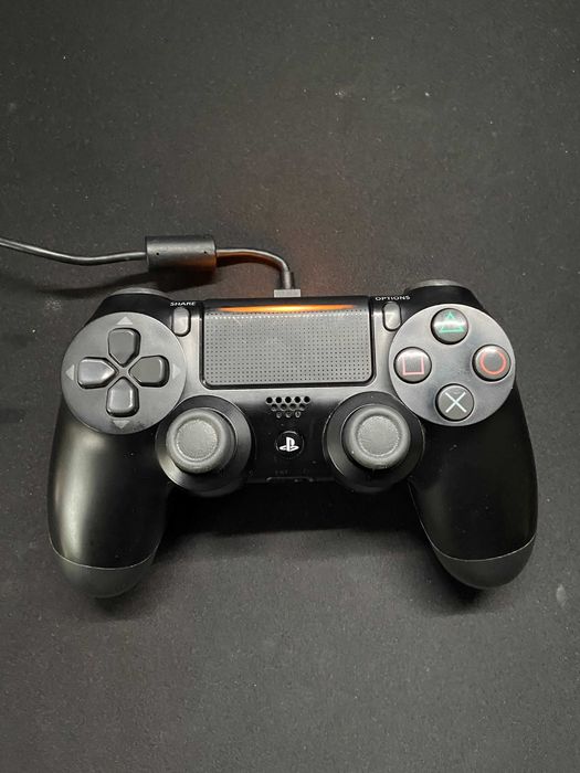 Kontroler Playstation 4 (używany)