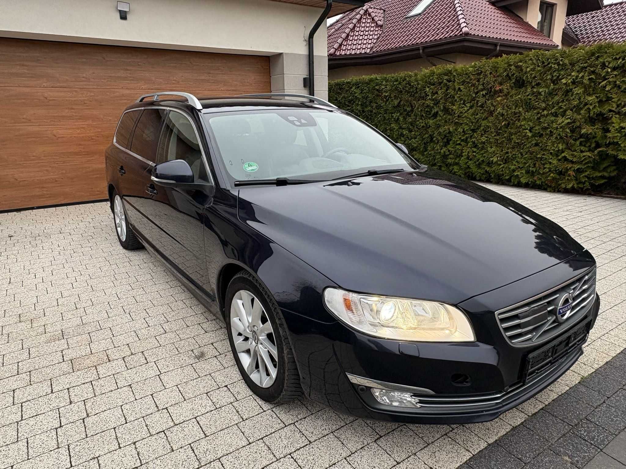 Volvo V70 D4 2.0 Diesel 181KM 2015r Xenon Navi BEZWYPADKOWY 1 właściel