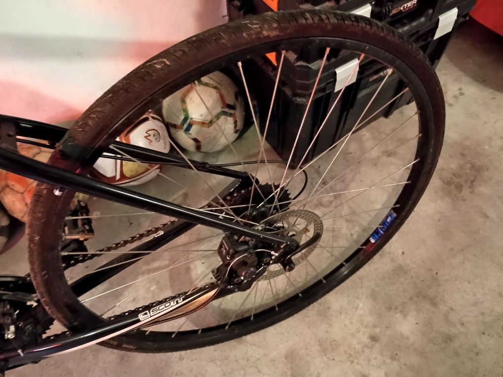Bicicleta Scot como nova