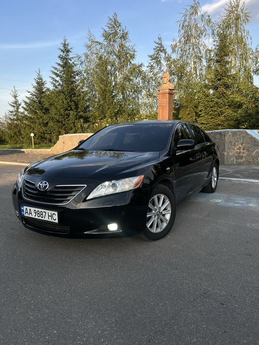 Продам Toyota Camry 40 3.5