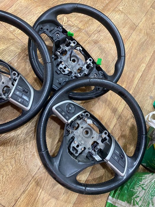 Продам на автомобіль кермо