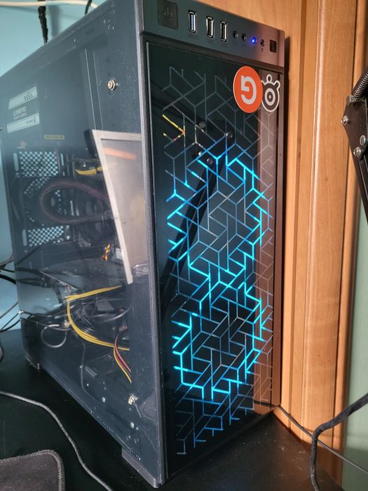 Gtx 1650 super ryzen 5 2600x 6 rdzeni 1,5tb m2  Komputer gamingowy