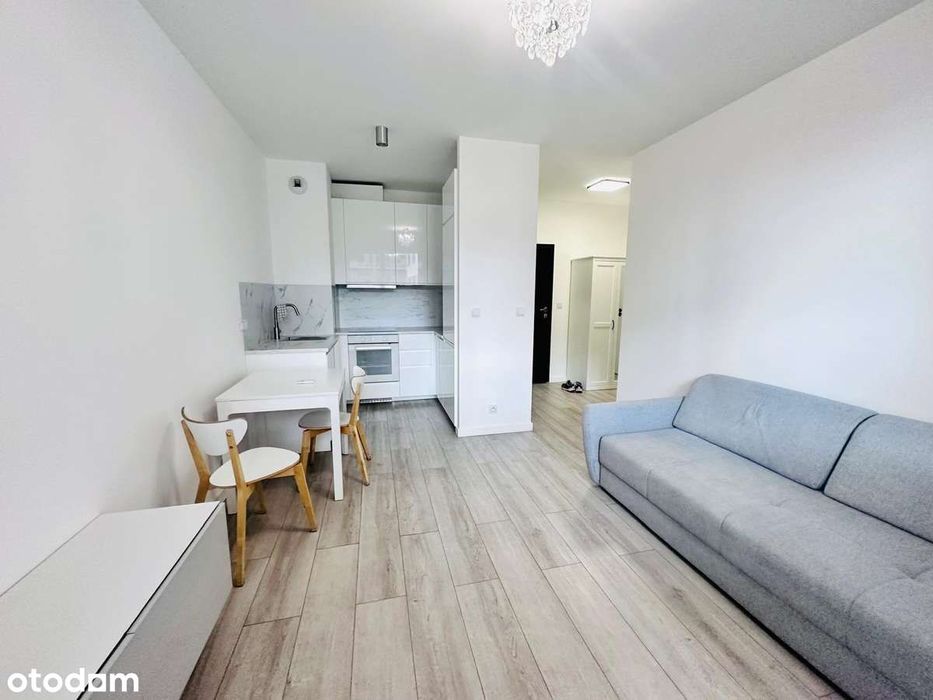 Elegancko wyposażone, dwupokojowe, bardzo ustawne,  bez prowizji