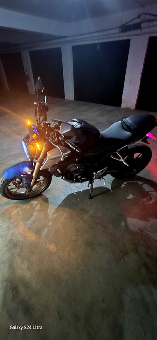 Honda cb125r como nova