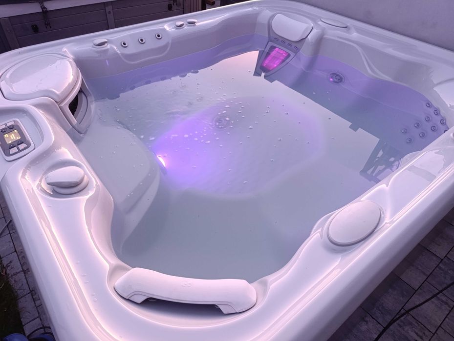 Spa hot tub jacuzzi balia Bania Hot spring