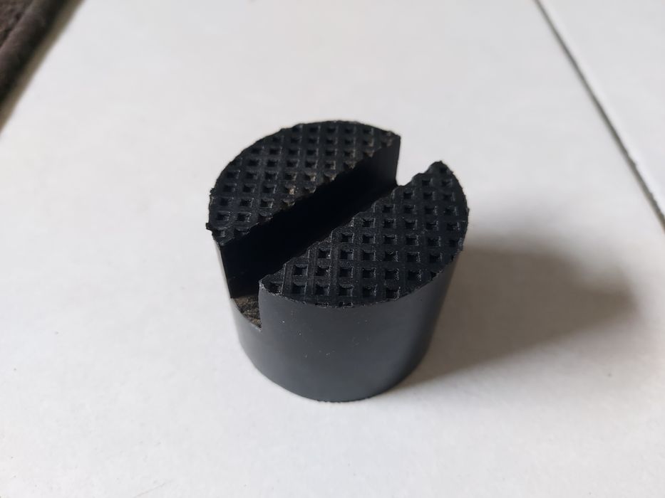 Gumowa nakladka podnośnika lewarka - nowa