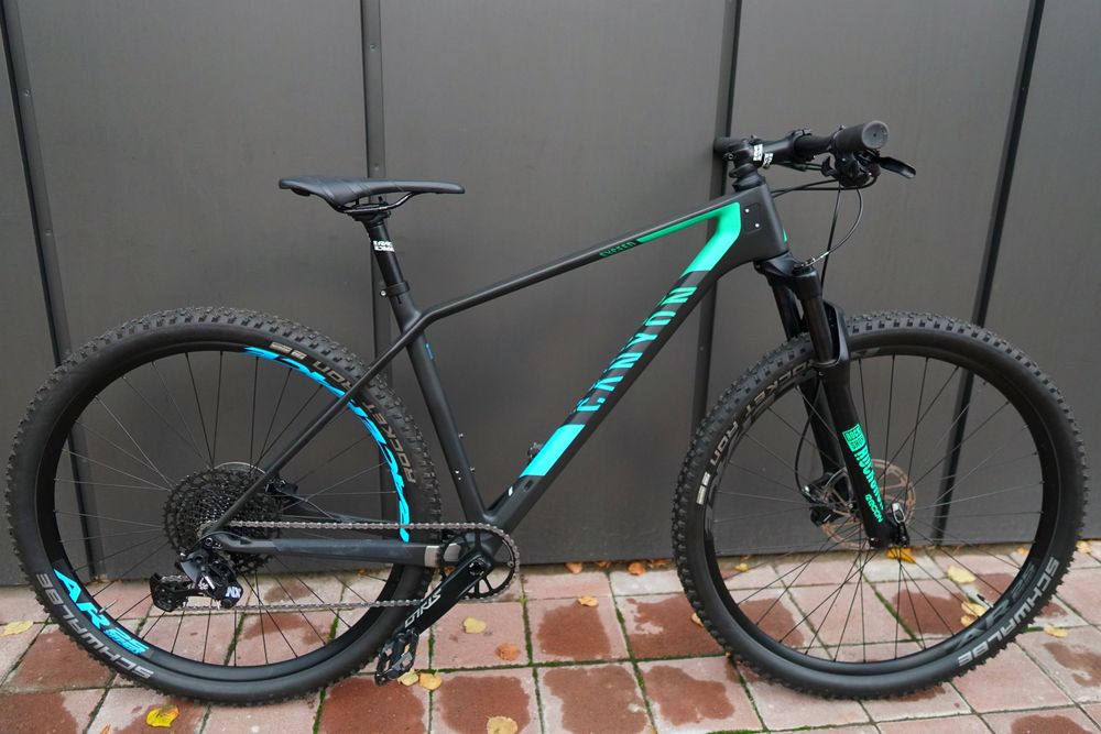 Карбоновий Canyon Exceed CF SL 5.0 (L) 11.5Kg МТВ кроскантрійник