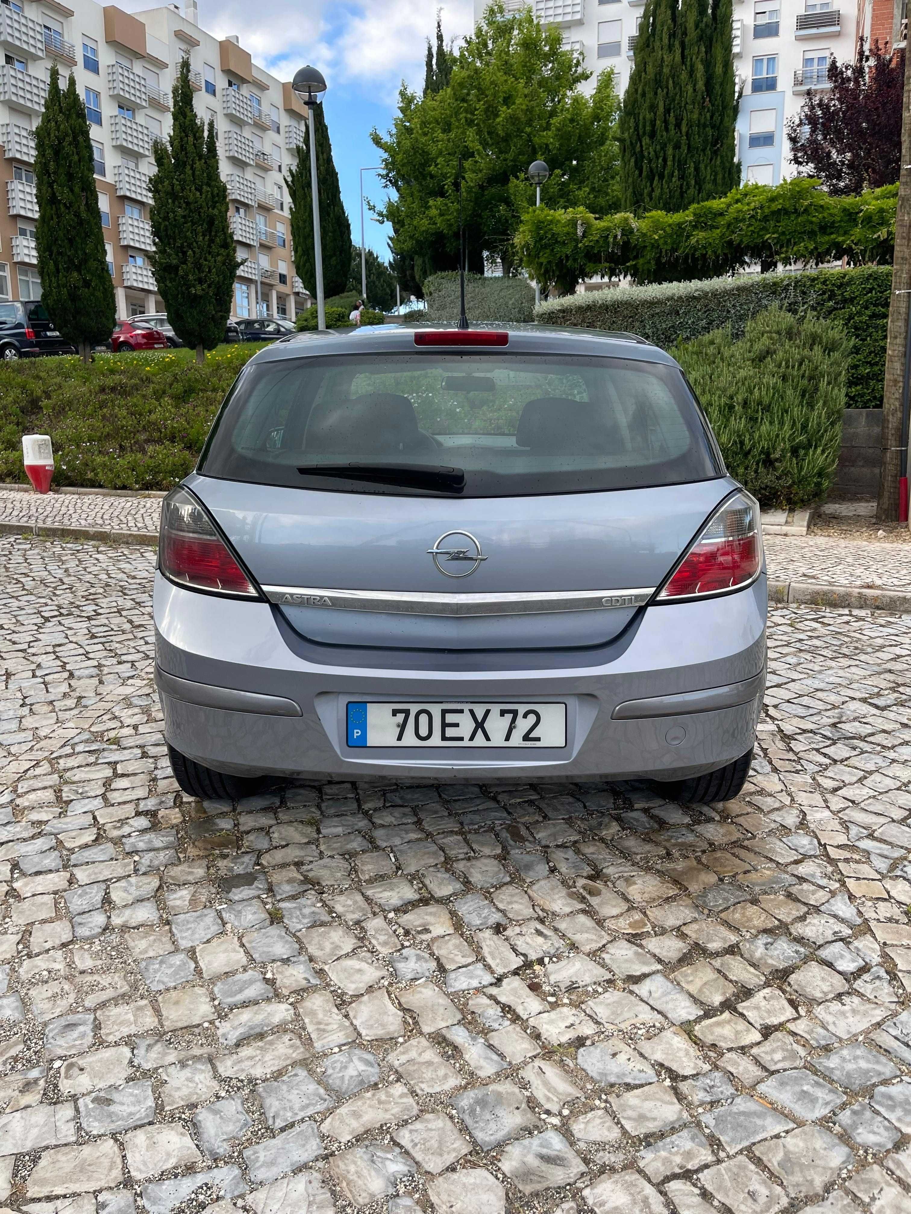 Opel Astra 1.3 CDTI Cosmo