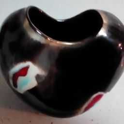 Jarra de louça alemã pintada `mão nova castanho/desenhos/dourado.