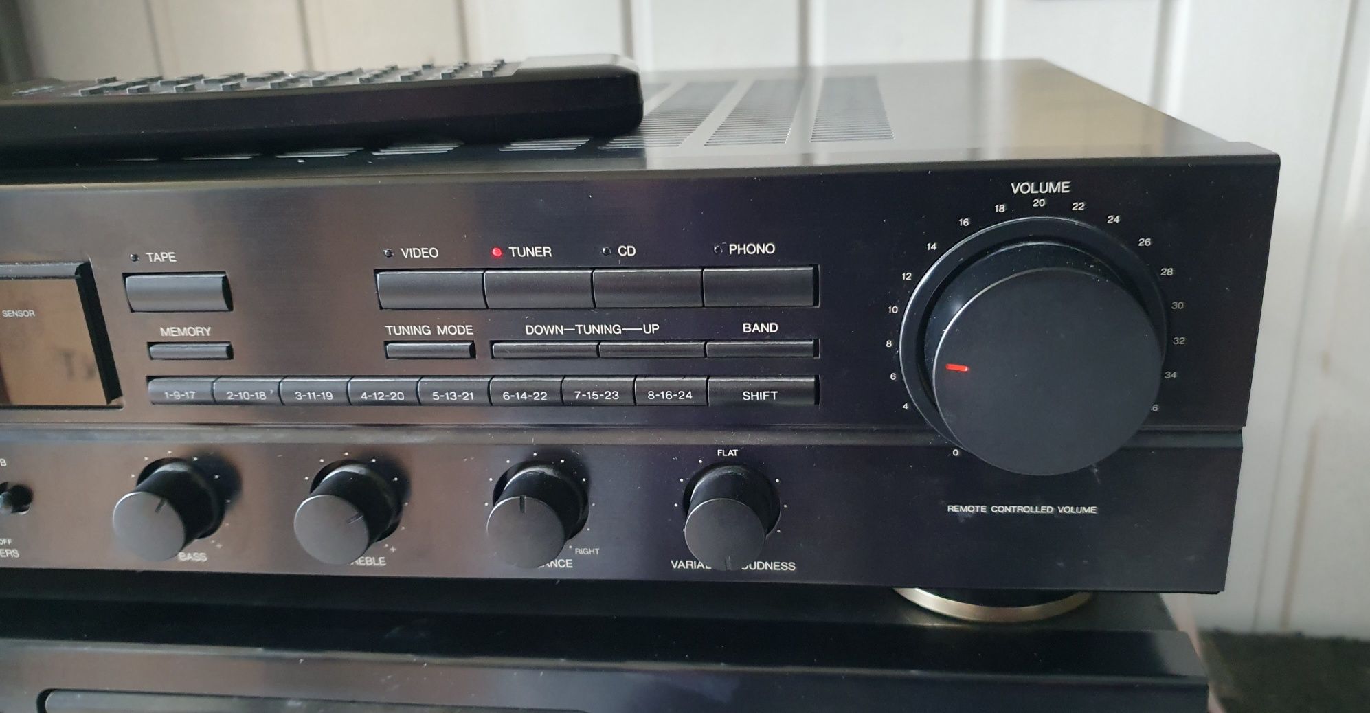 Ресівер Denon DRA-335R з пультом