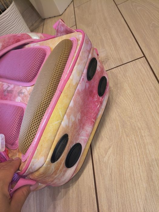 Шкільний ортопедичний рюкзак для дівчинки