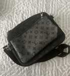 Bolsa LV como nova