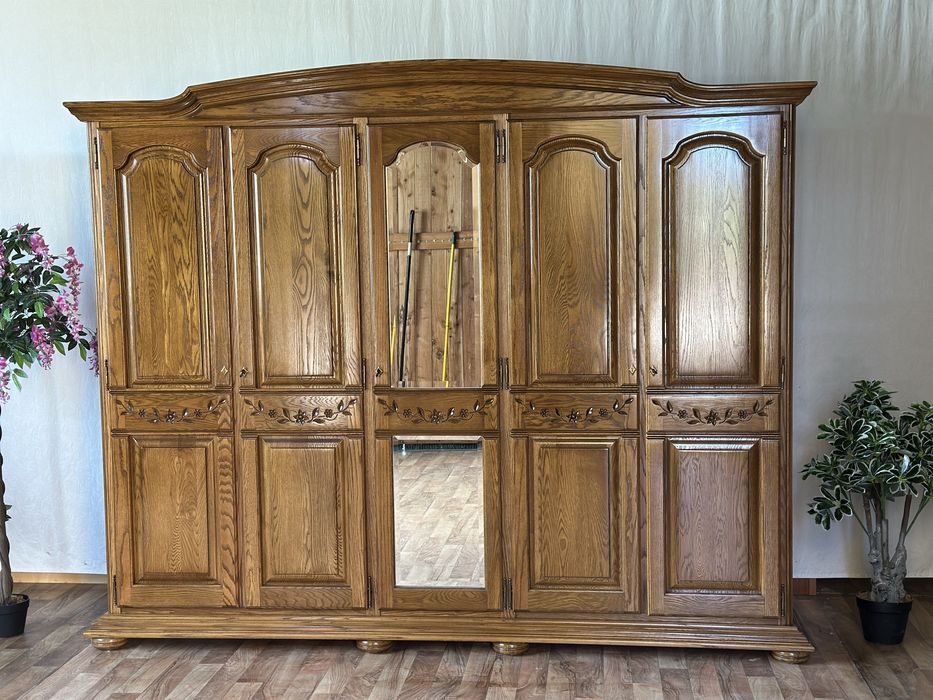 Дубова спальня з Німеччини