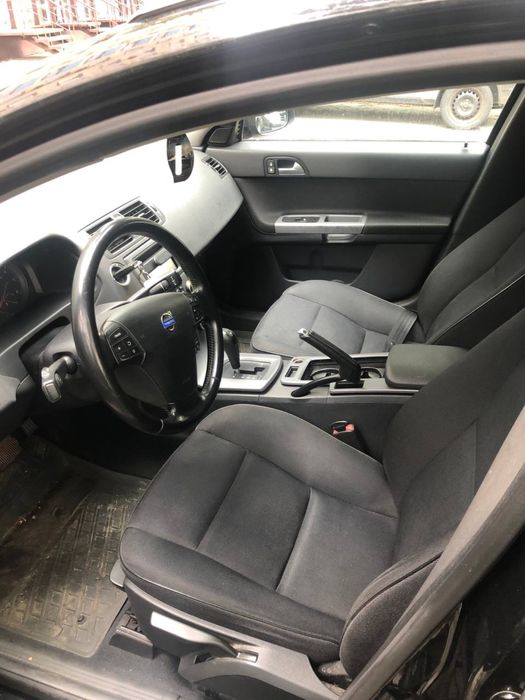 Продам Volvo v50 (Вольво В50)