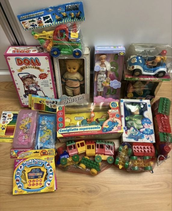 Lote de Brinquedos
