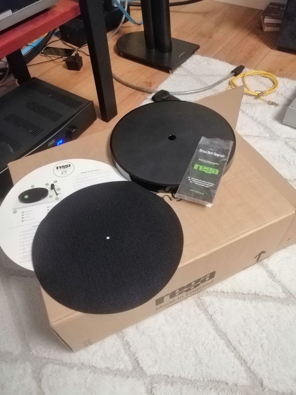 Gramofon Rega p1 +rega elys2+talerz