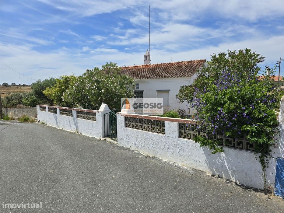 Moradia T3 Venda em Almodôvar e Graça dos Padrões,Almodôvar