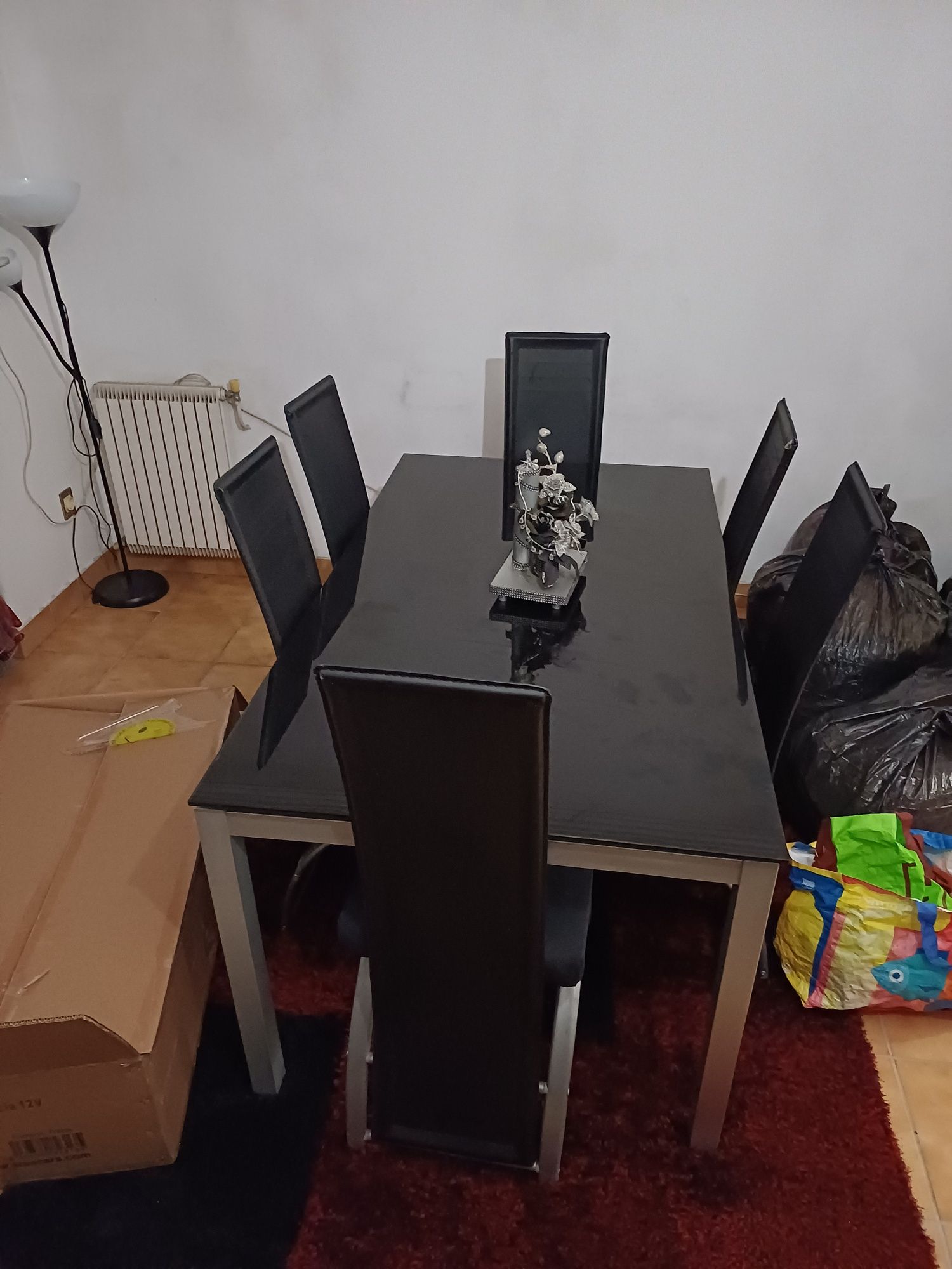 Mesa de sala em vidro