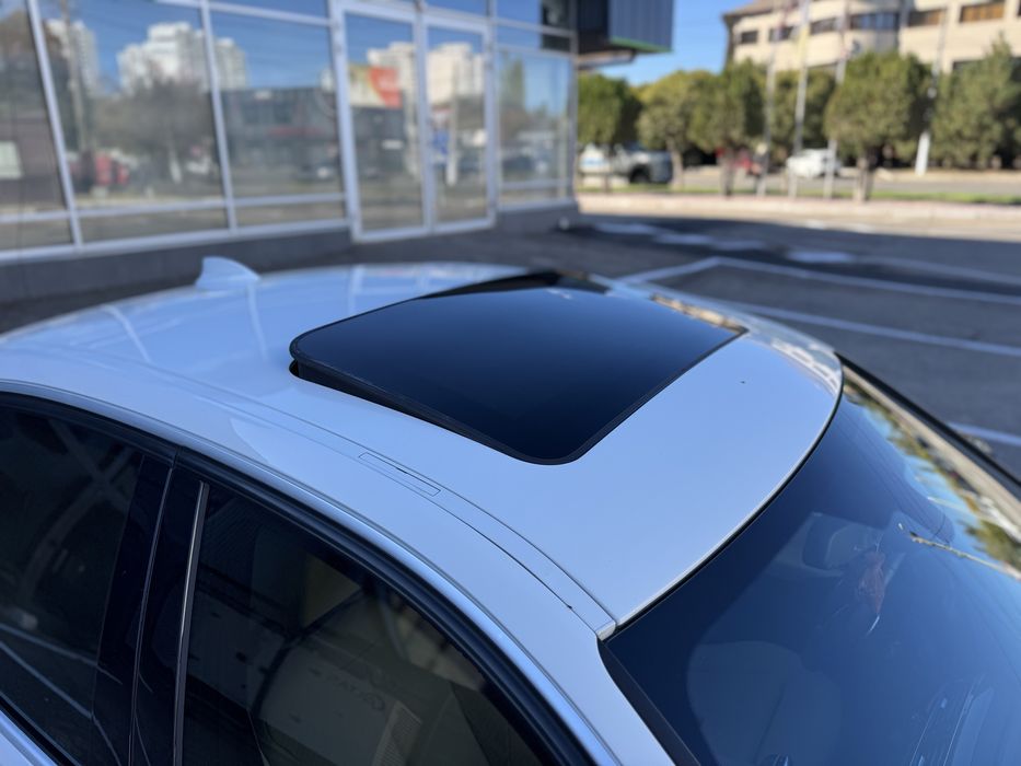 Продам BMW F30 330i b46