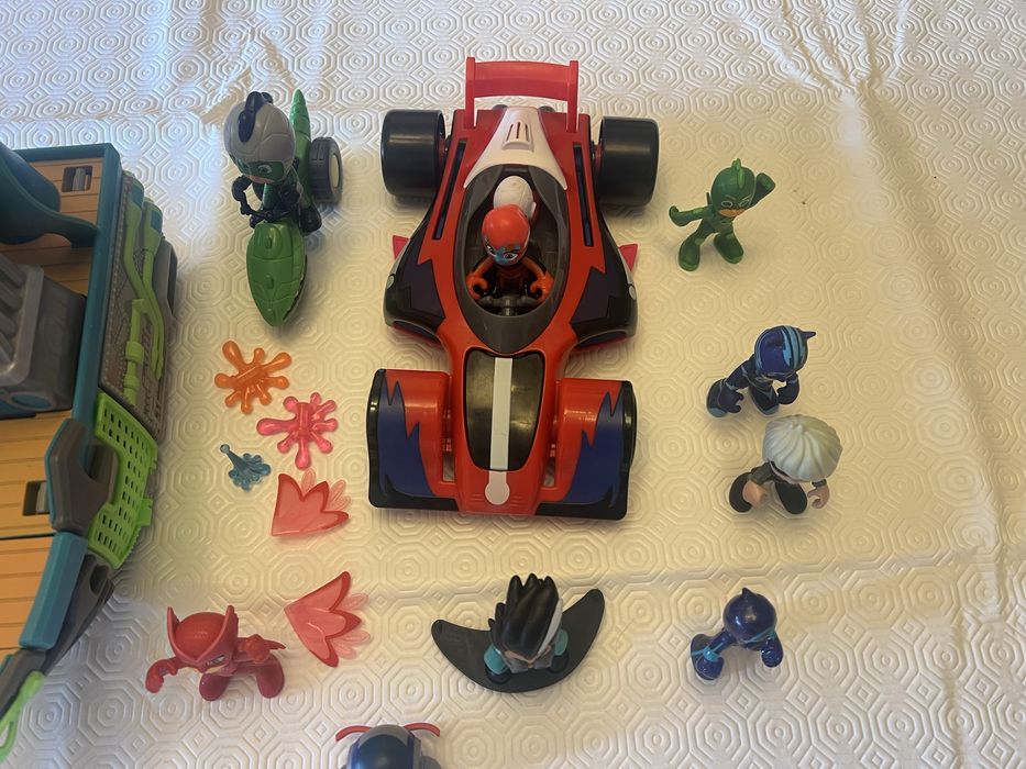 Super herois/ PJ MAX