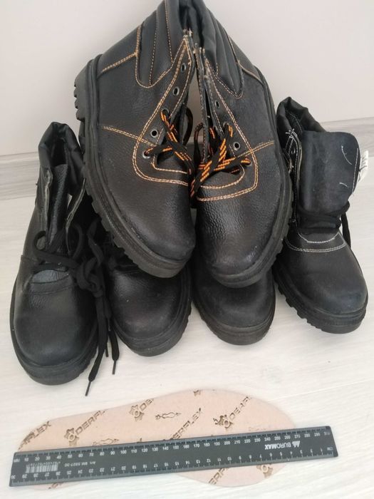 Спец взуття, нове чоловіче та жіноче.