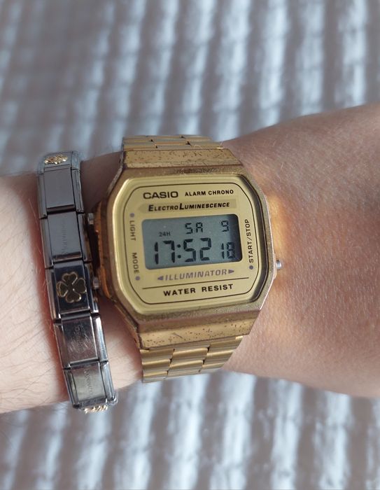 Casio Relógio Vintage Dourado