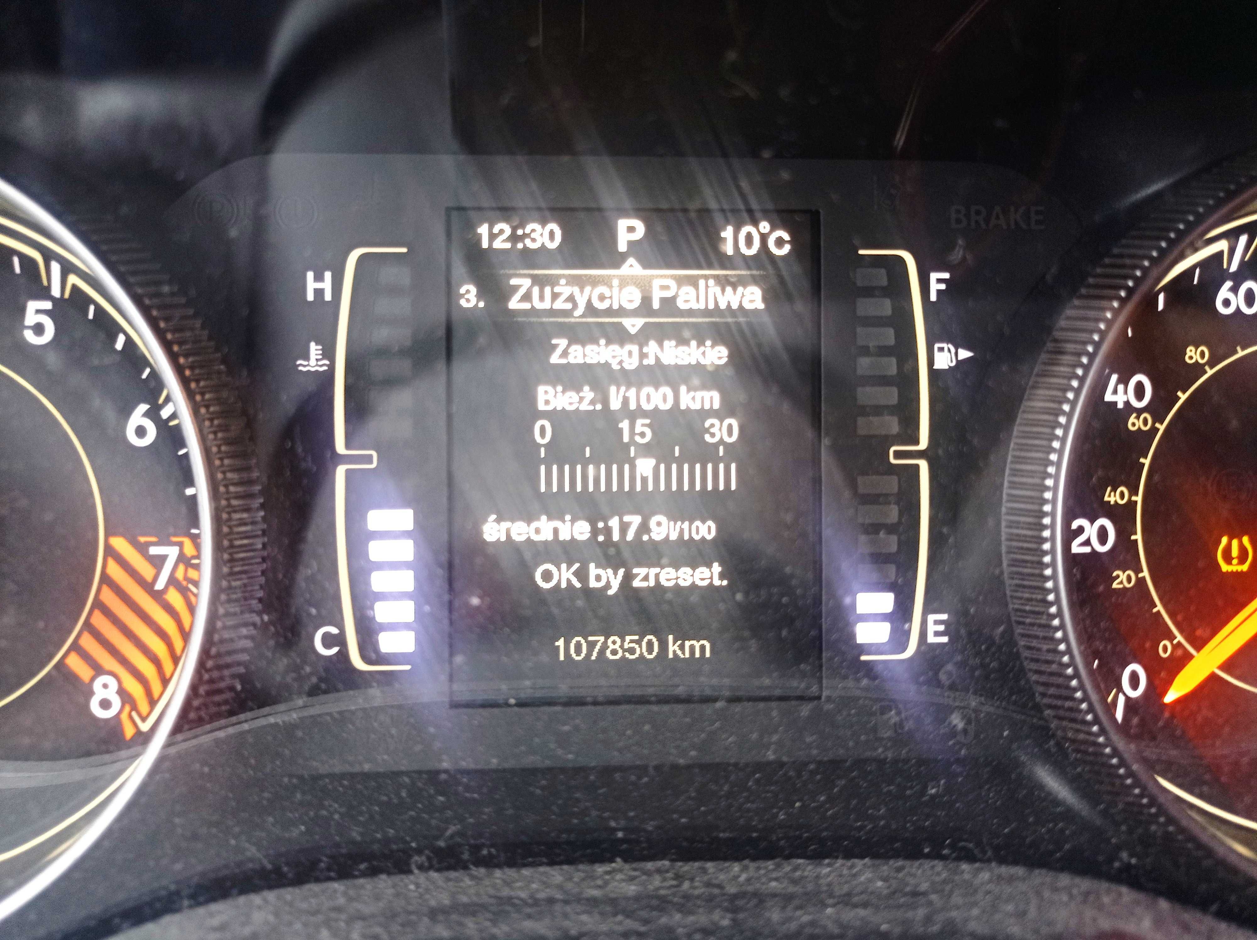 Konwersja Radia i Lampy USA-EU Dodge Jeep Chrysler