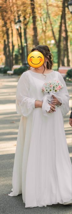 Свадебное платье