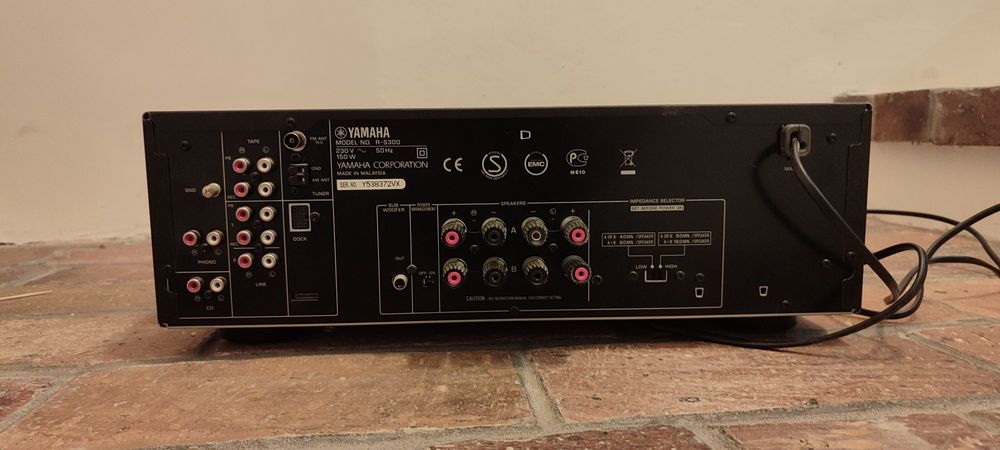 Wzmacniacz z radiem Yamaha R-S300