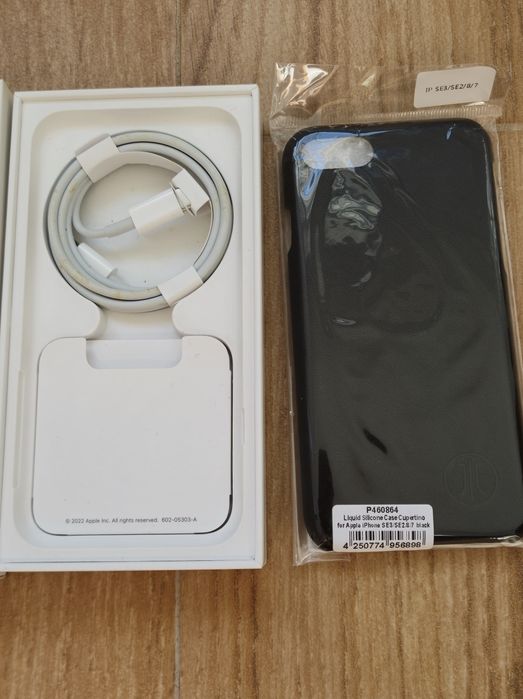 iPhone SE 5G (2022) 64GB Preto
