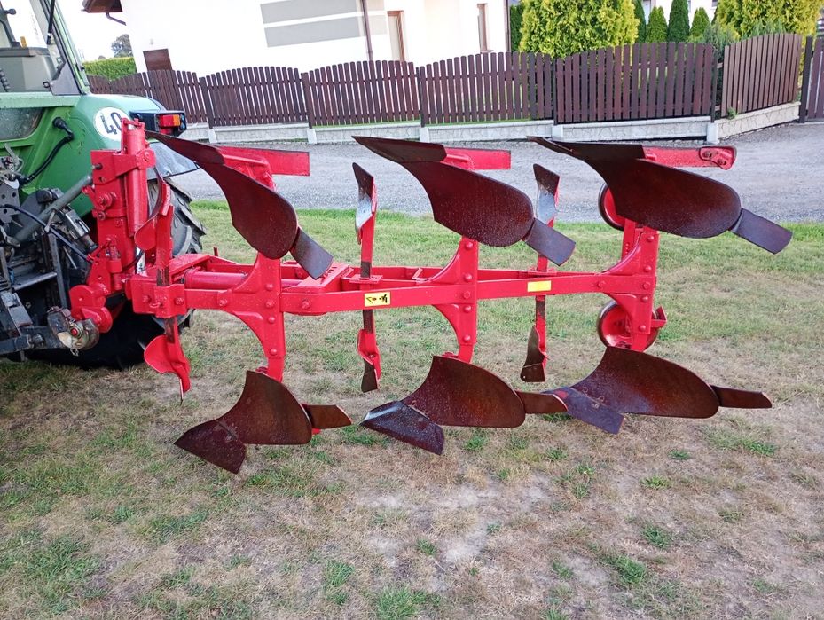 Pług obrotowy 3 skibowy