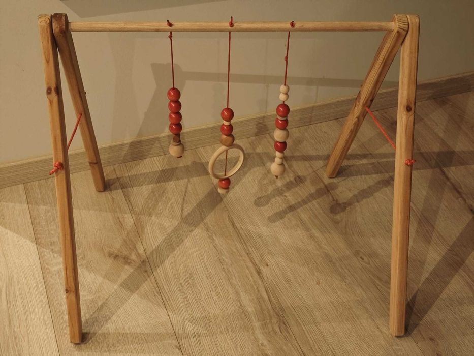 Baby Gym - Stojak drewniany