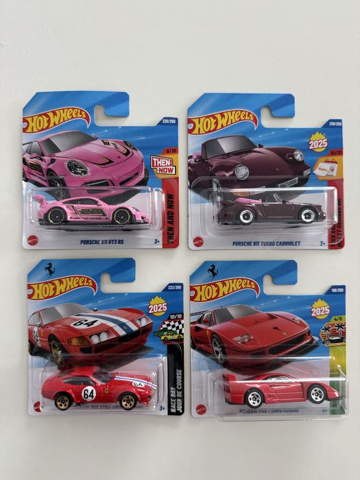 Hot Wheels - zestaw Ferrari F40, 365, Porsche 911 GT3, Cabriolet
