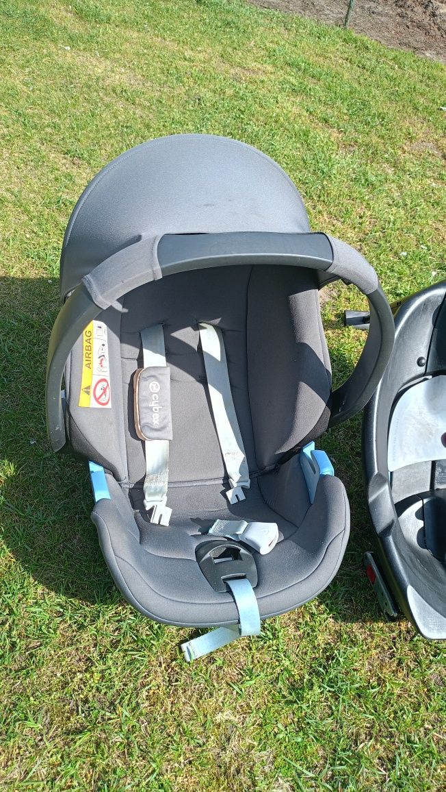 Nosidełko cybex z bazą ISOFIX