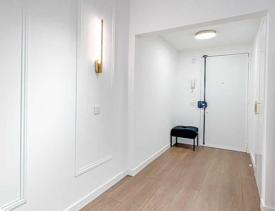 Apartamento T2 R.L. Cordeiro 116, perto do Marquês de Pombal mobiliado