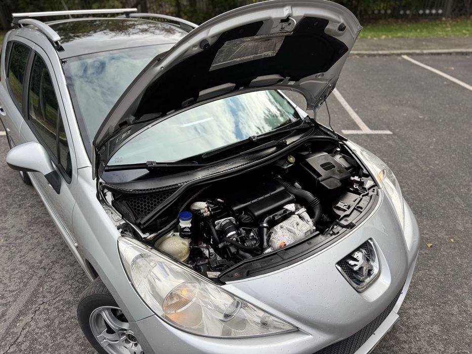 Peugeut 207, 1.6 Т-Дизель 2011 Сел поехал!