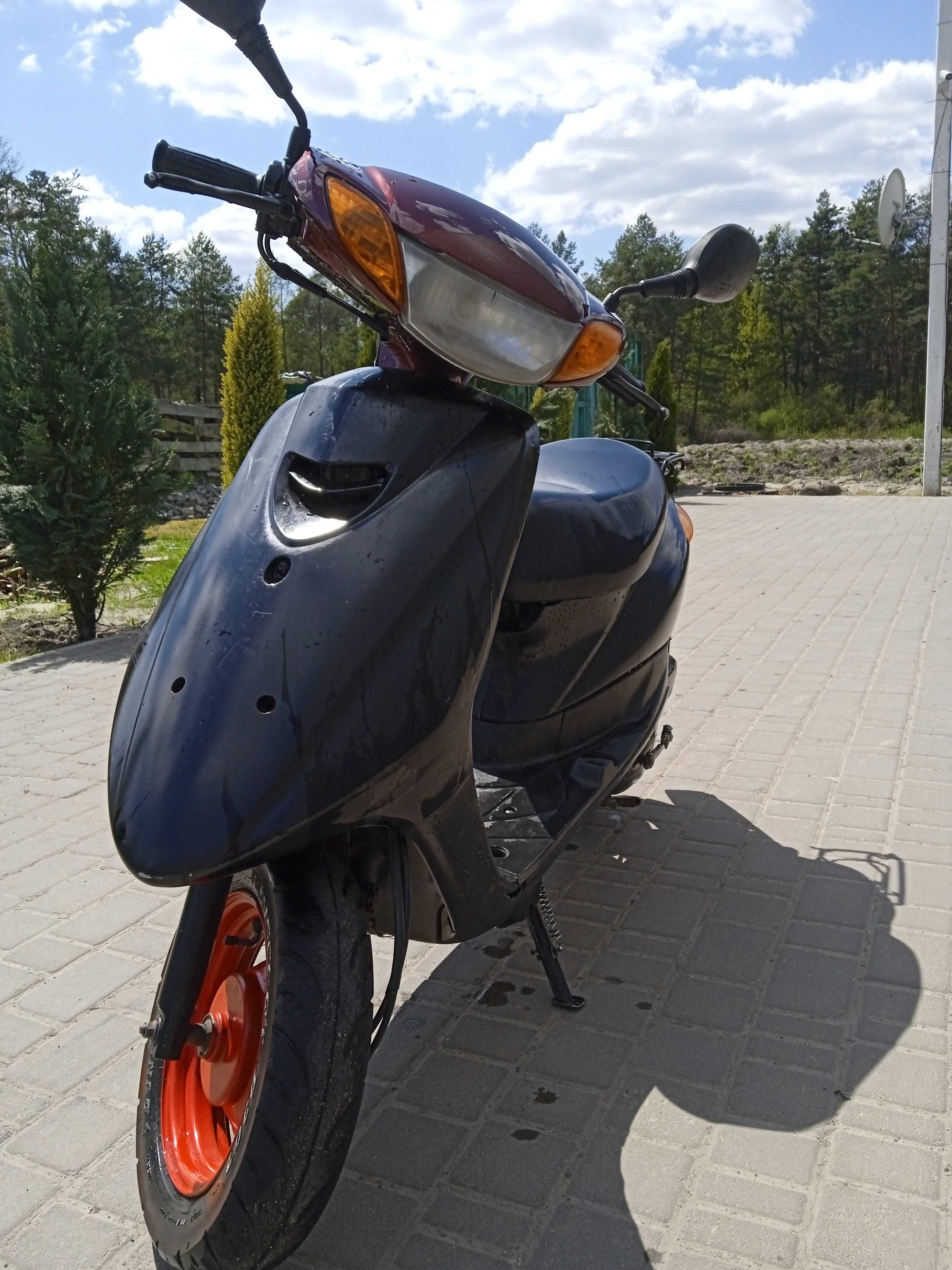 Продам скутер Yamaha jog36