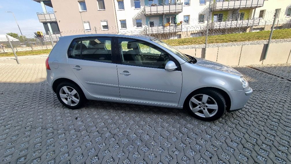 Volkswagen Golf V 1.9 TDI 105KM Klima bez DPF