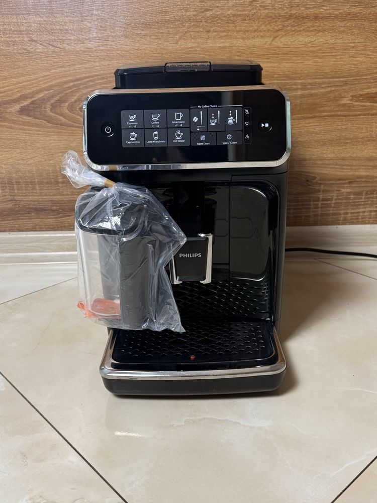 Кавоварка Кавомашина PHILIPS LatteGo Series 3200 з Гарантією !