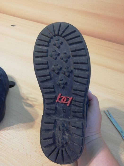 Продам осінні ботінки для дівчинки