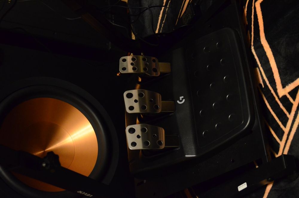 Kierownica Logitech G 923 + Shifter  + Stelaż  Vevor