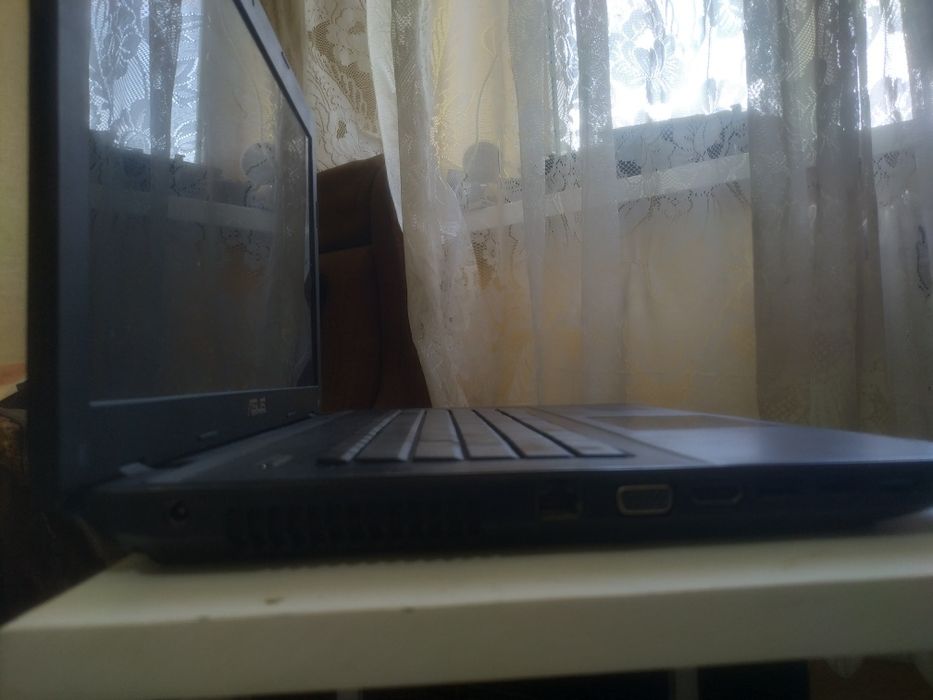 Asus x75vb в отличном состоянии