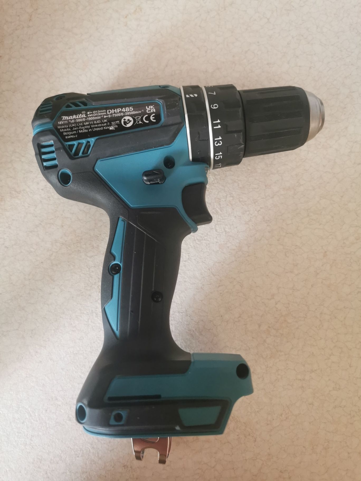 Wiertarko-wkrętarka udarowa Makita DHP485 18 V