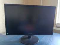 Продам монитор Philips 223v5L