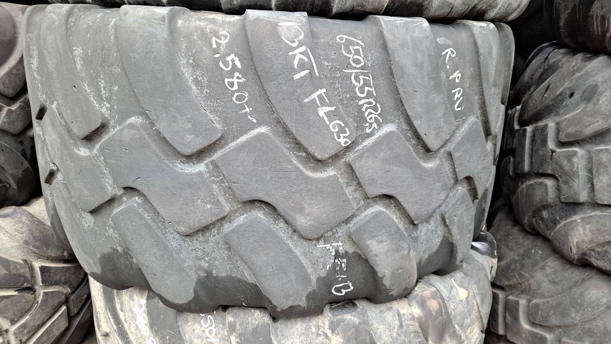 Opony 650/55R26.5 BKT
