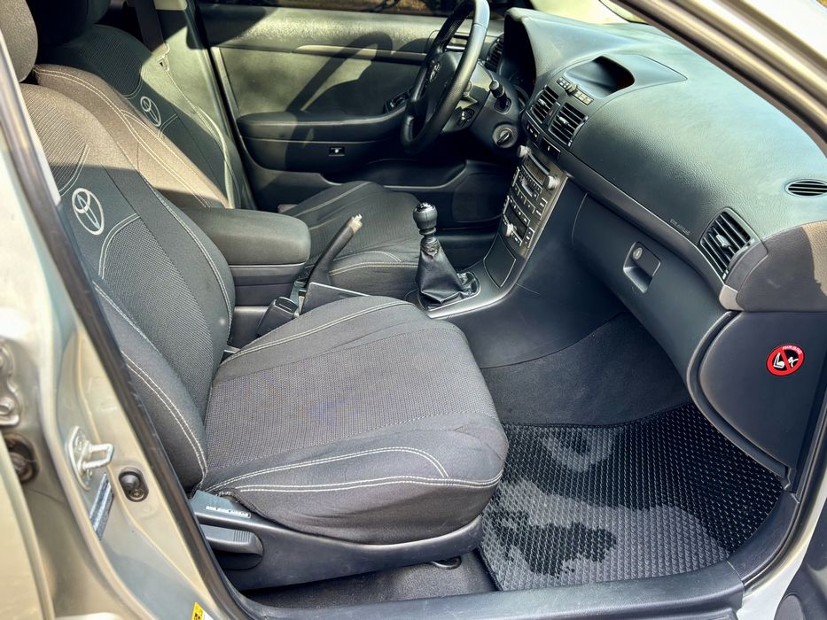 Продам Toyota Avensis 2.2 dizel