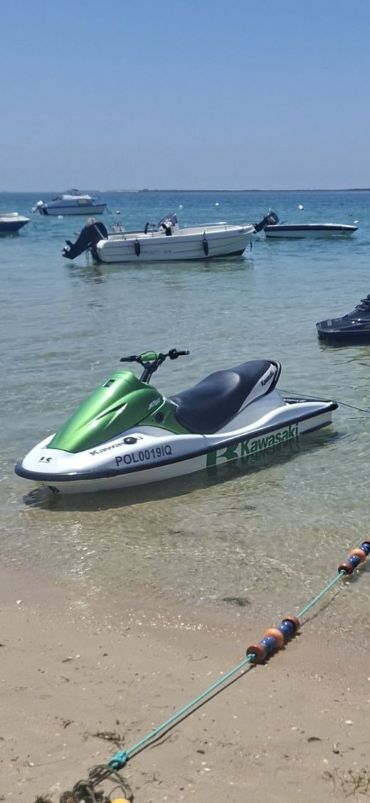 Vendo Kawasaki stxr-1200 com 145hp
