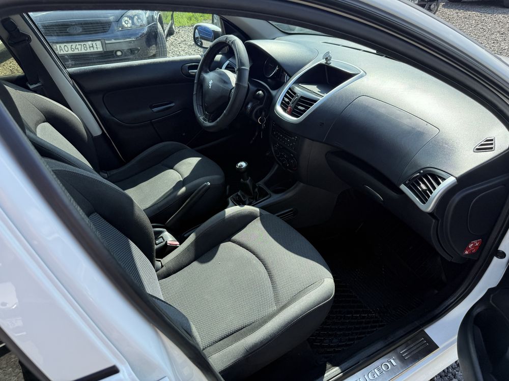 Peugeot 206+ 1.4i