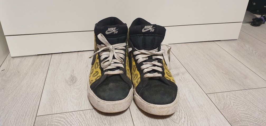 NIKE BLAZER SB Gold Kisses męskie rozmiar 43 wkładka 27,5cm stan dobry