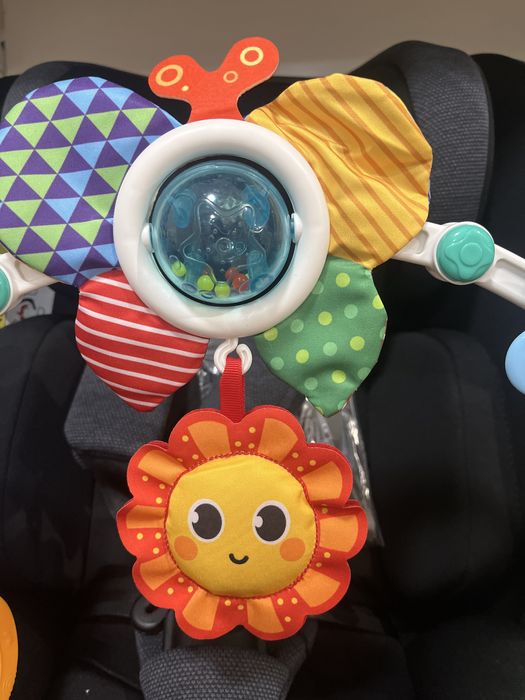 Брязкальце , дуга на коляску , автокрісло , шезлонг ,погремушка